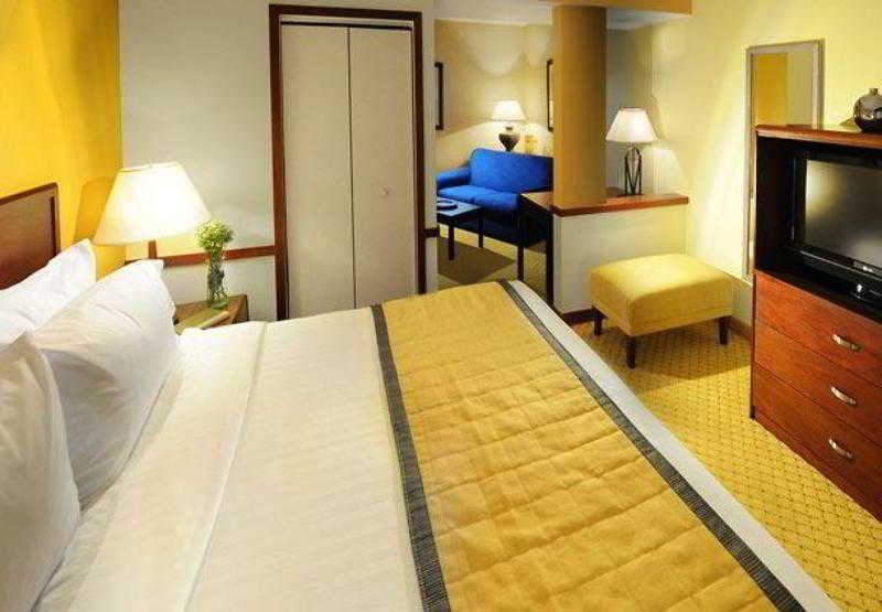 Fairfield Inn And Suites By Marriott Austin Northwest/The Domain Area Екстер'єр фото